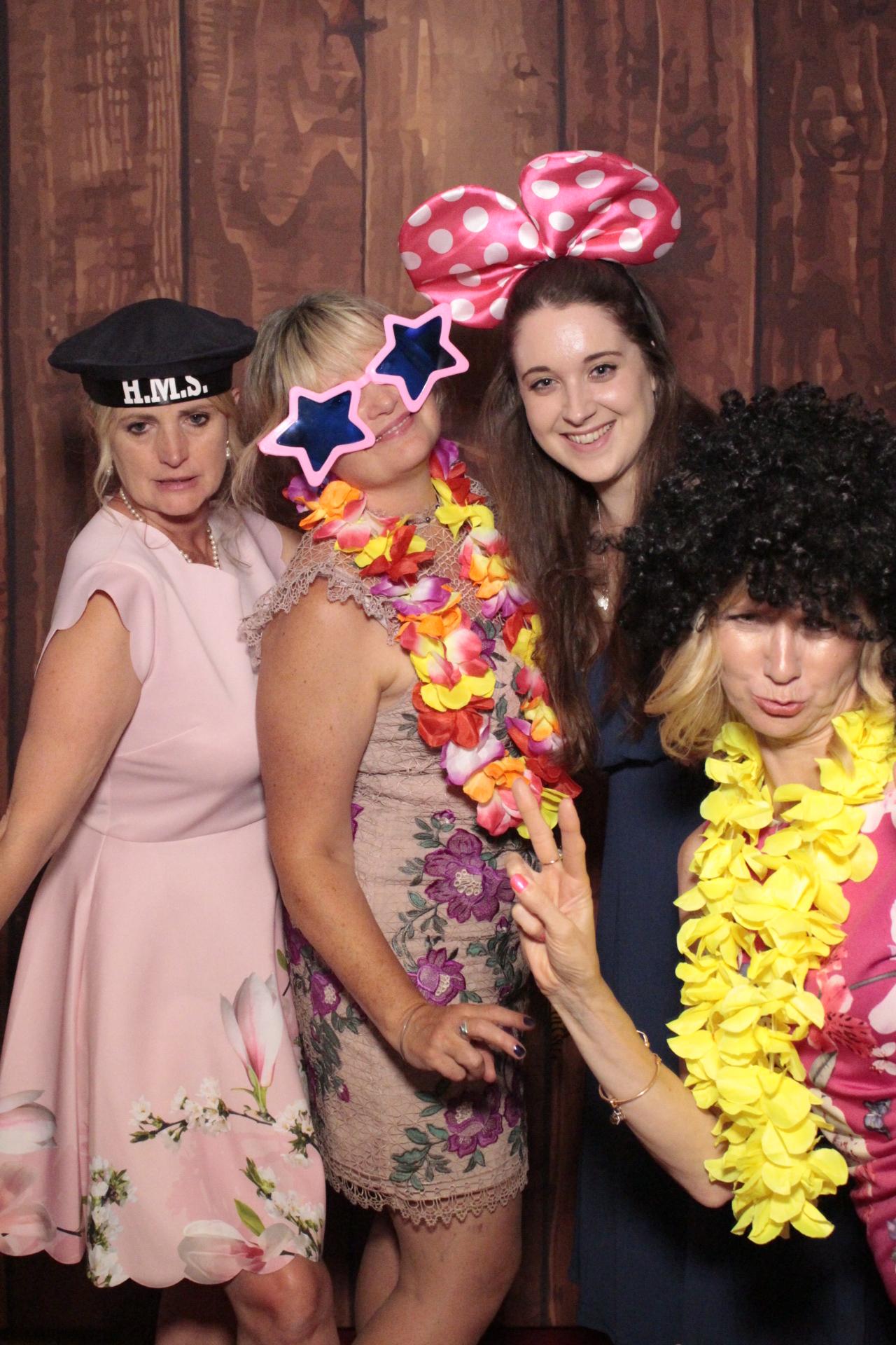 Samantha & Sean's Wedding | View more photos from the event at gallery.myphotoboothexperience.co.uk/u/MyPhotoBoothExperienceLtd/Samantha-Seans-Wedding